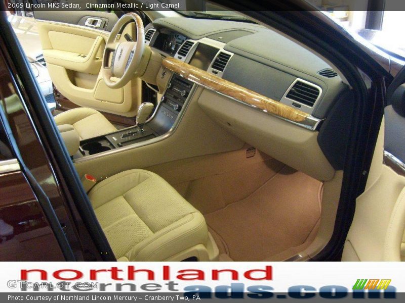 Cinnamon Metallic / Light Camel 2009 Lincoln MKS Sedan