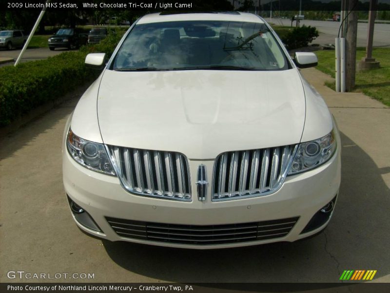 White Chocolate Tri-Coat / Light Camel 2009 Lincoln MKS Sedan