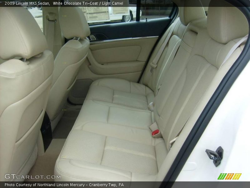 White Chocolate Tri-Coat / Light Camel 2009 Lincoln MKS Sedan
