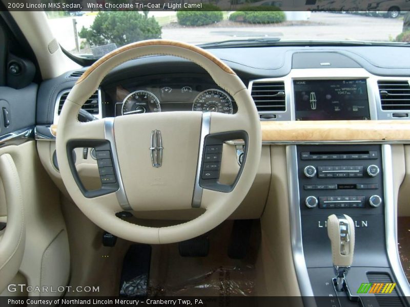 White Chocolate Tri-Coat / Light Camel 2009 Lincoln MKS Sedan