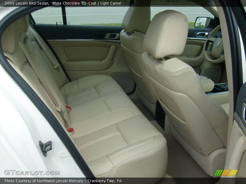 White Chocolate Tri-Coat / Light Camel 2009 Lincoln MKS Sedan