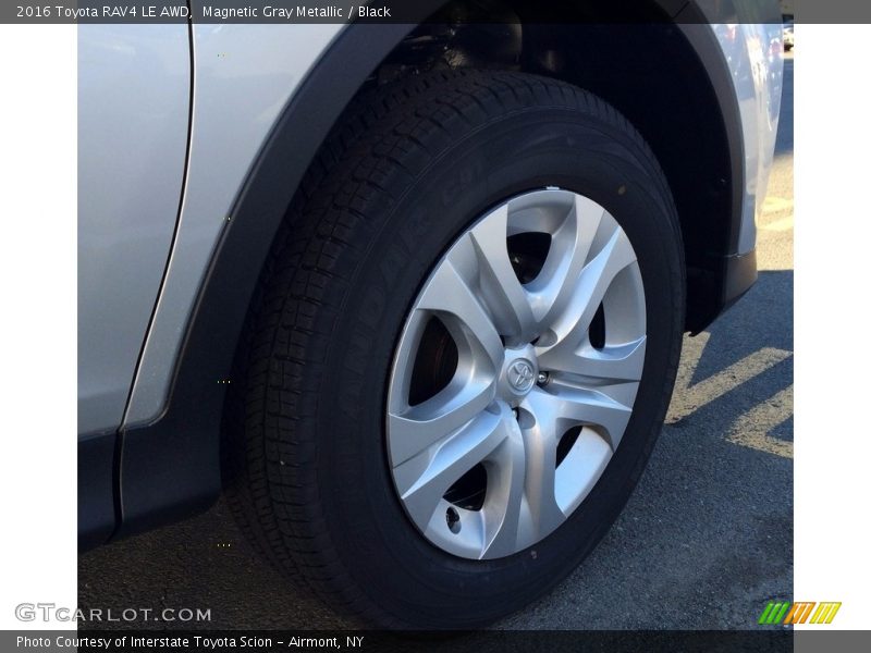 Magnetic Gray Metallic / Black 2016 Toyota RAV4 LE AWD