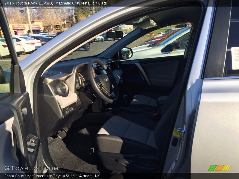 Magnetic Gray Metallic / Black 2016 Toyota RAV4 LE AWD