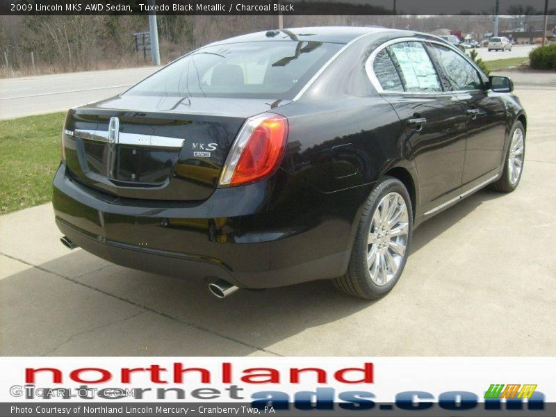 Tuxedo Black Metallic / Charcoal Black 2009 Lincoln MKS AWD Sedan