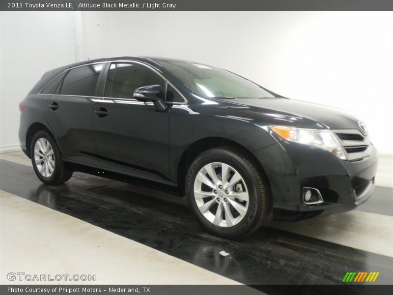 Attitude Black Metallic / Light Gray 2013 Toyota Venza LE