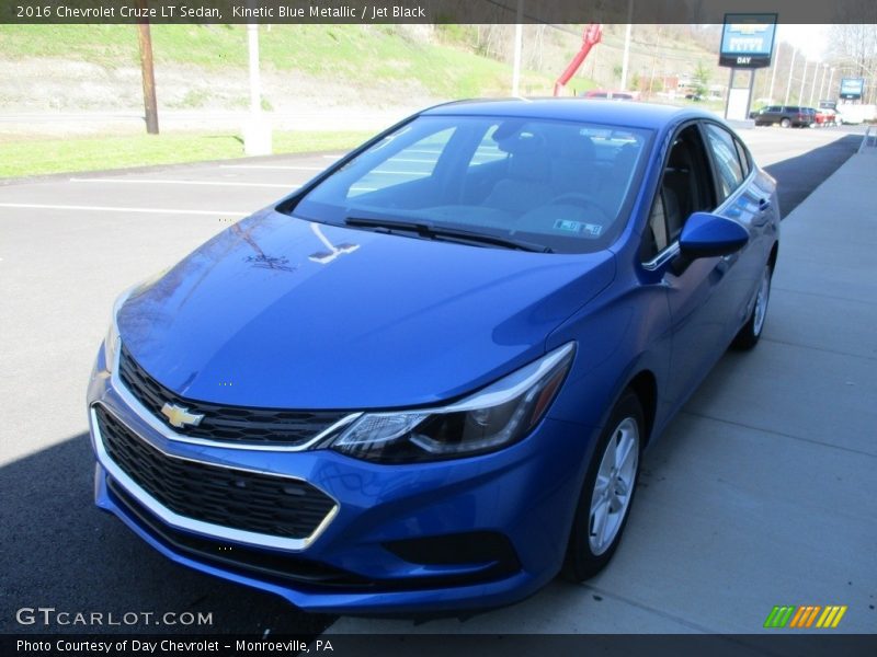 Kinetic Blue Metallic / Jet Black 2016 Chevrolet Cruze LT Sedan