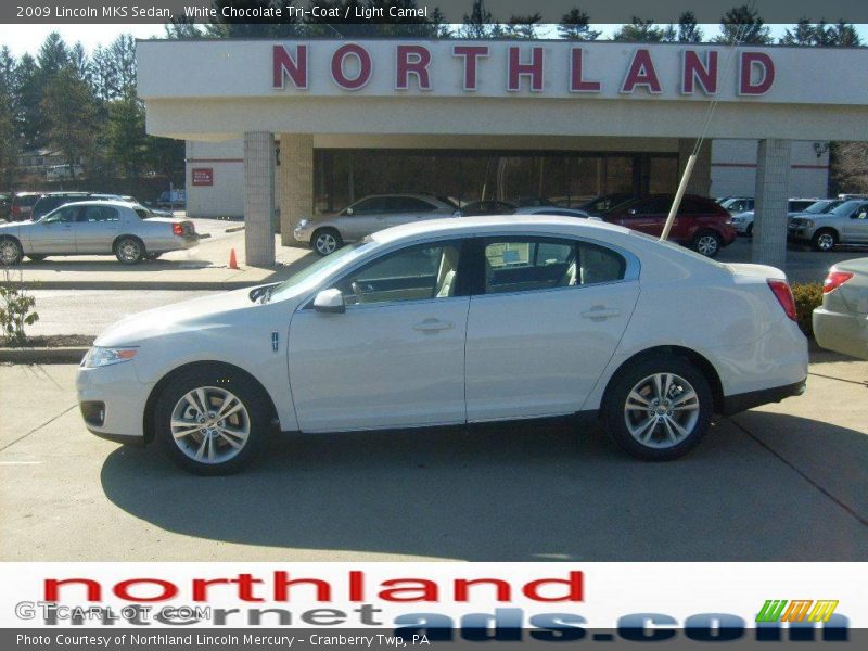 White Chocolate Tri-Coat / Light Camel 2009 Lincoln MKS Sedan
