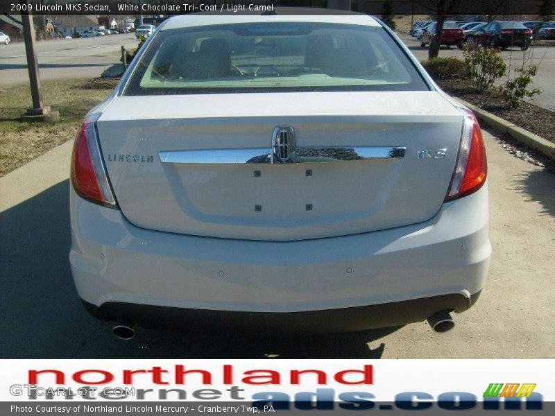 White Chocolate Tri-Coat / Light Camel 2009 Lincoln MKS Sedan
