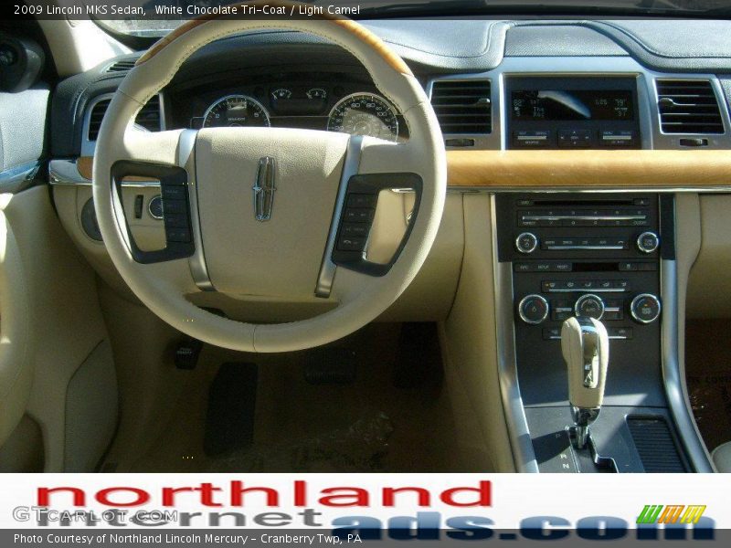 White Chocolate Tri-Coat / Light Camel 2009 Lincoln MKS Sedan