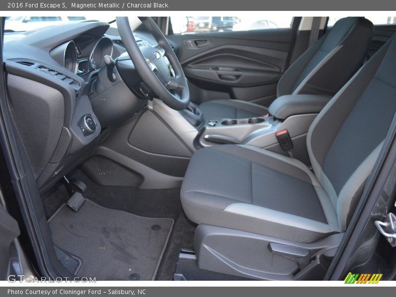 Magnetic Metallic / Charcoal Black 2016 Ford Escape S