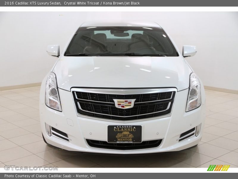 Crystal White Tricoat / Kona Brown/Jet Black 2016 Cadillac XTS Luxury Sedan
