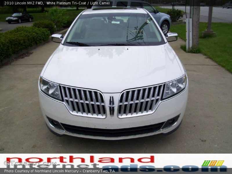 White Platinum Tri-Coat / Light Camel 2010 Lincoln MKZ FWD
