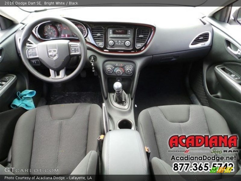 Bright White / Black 2016 Dodge Dart SE