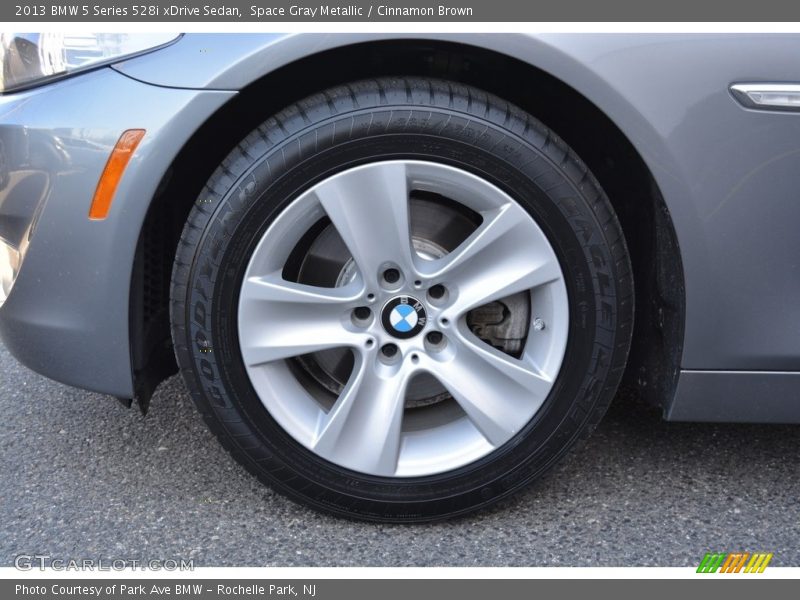 Space Gray Metallic / Cinnamon Brown 2013 BMW 5 Series 528i xDrive Sedan