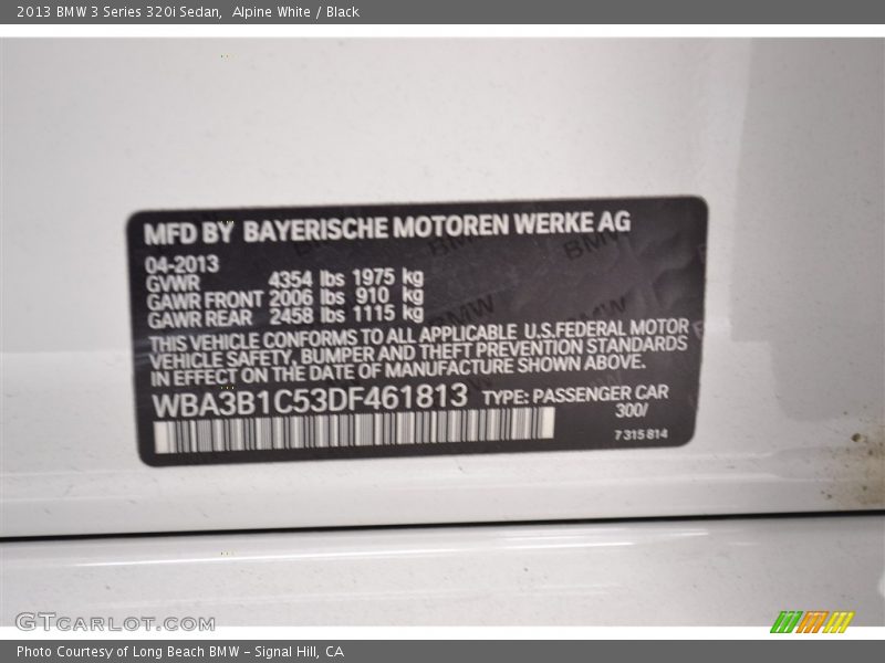 Alpine White / Black 2013 BMW 3 Series 320i Sedan
