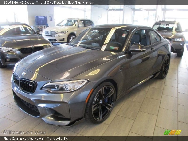 Front 3/4 View of 2016 M2 Coupe