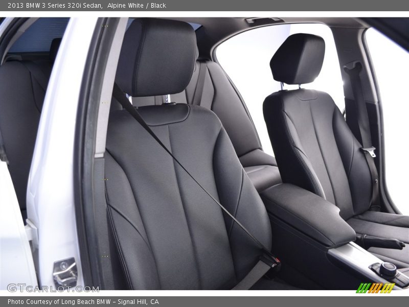 Alpine White / Black 2013 BMW 3 Series 320i Sedan