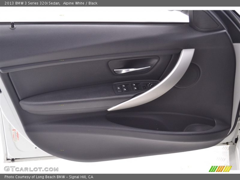 Alpine White / Black 2013 BMW 3 Series 320i Sedan