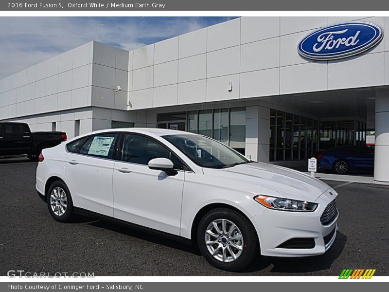 Oxford White / Medium Earth Gray 2016 Ford Fusion S