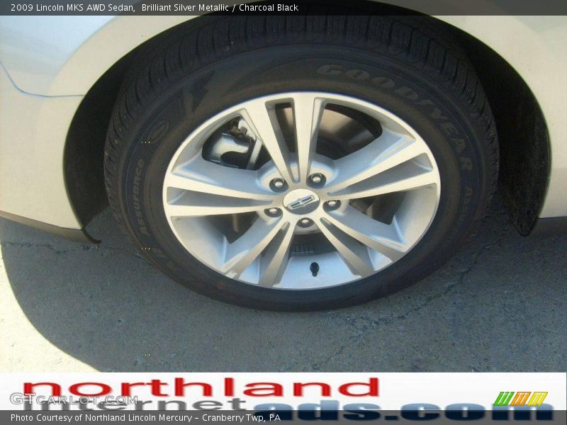 Brilliant Silver Metallic / Charcoal Black 2009 Lincoln MKS AWD Sedan