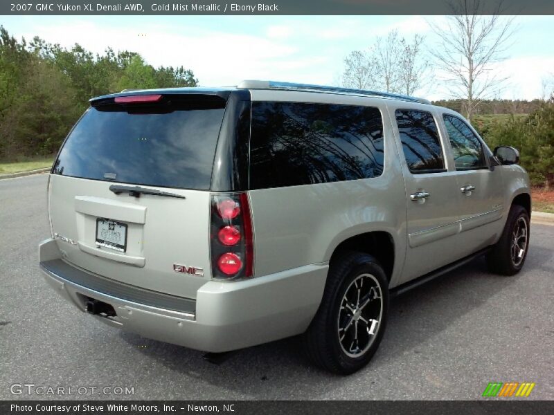 Gold Mist Metallic / Ebony Black 2007 GMC Yukon XL Denali AWD