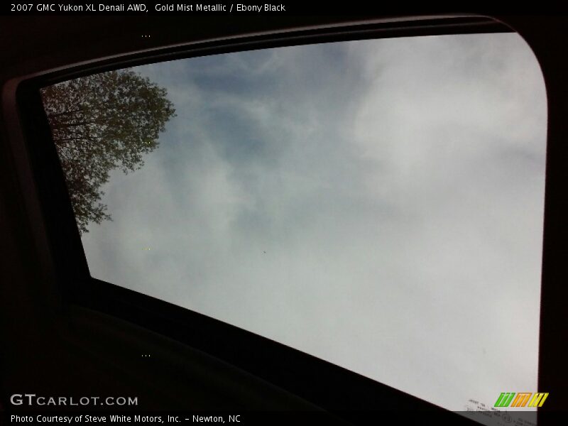 Gold Mist Metallic / Ebony Black 2007 GMC Yukon XL Denali AWD