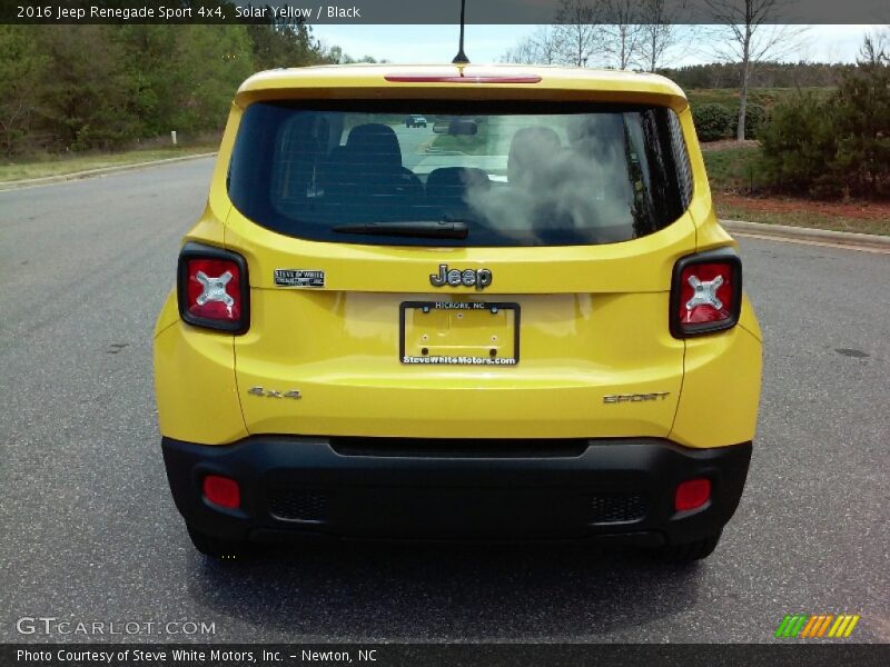 Solar Yellow / Black 2016 Jeep Renegade Sport 4x4