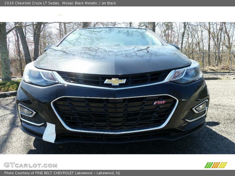 Mosaic Black Metallic / Jet Black 2016 Chevrolet Cruze LT Sedan