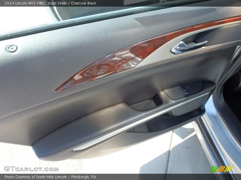Ingot Silver / Charcoal Black 2014 Lincoln MKZ FWD