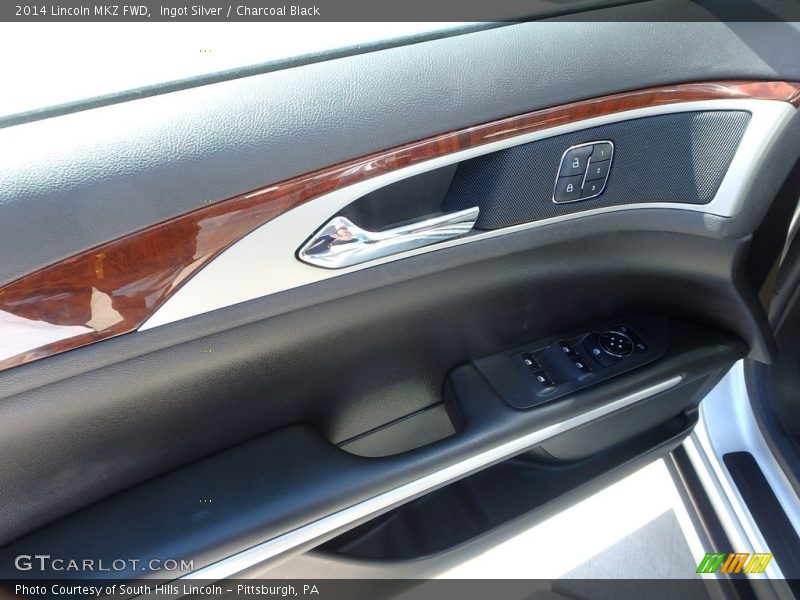 Ingot Silver / Charcoal Black 2014 Lincoln MKZ FWD