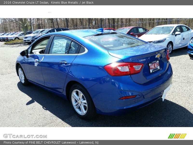 Kinetic Blue Metallic / Jet Black 2016 Chevrolet Cruze LT Sedan