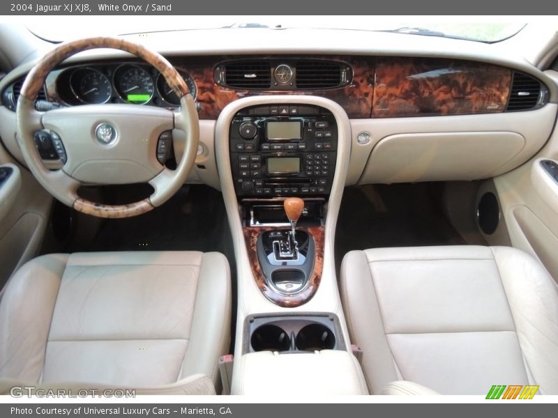 White Onyx / Sand 2004 Jaguar XJ XJ8