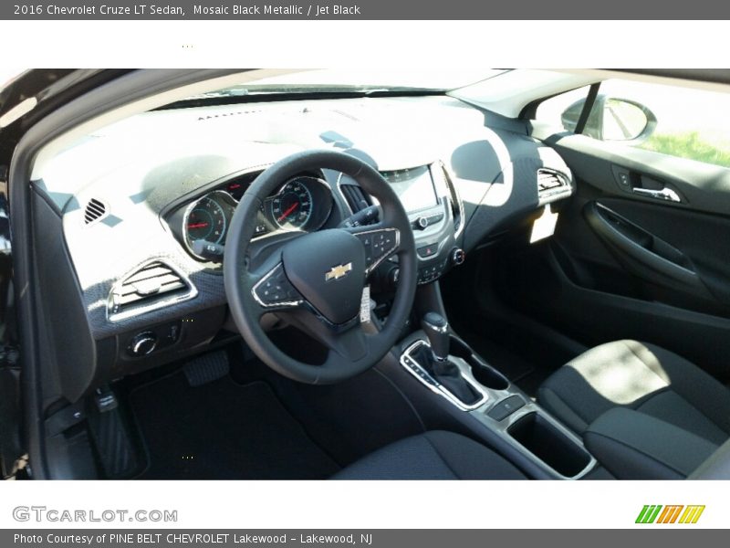 Mosaic Black Metallic / Jet Black 2016 Chevrolet Cruze LT Sedan