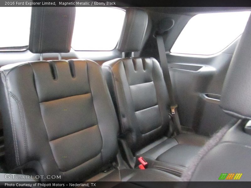 Magnetic Metallic / Ebony Black 2016 Ford Explorer Limited