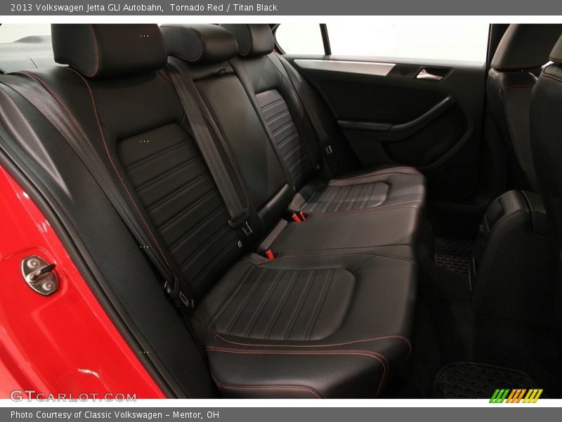 Tornado Red / Titan Black 2013 Volkswagen Jetta GLI Autobahn
