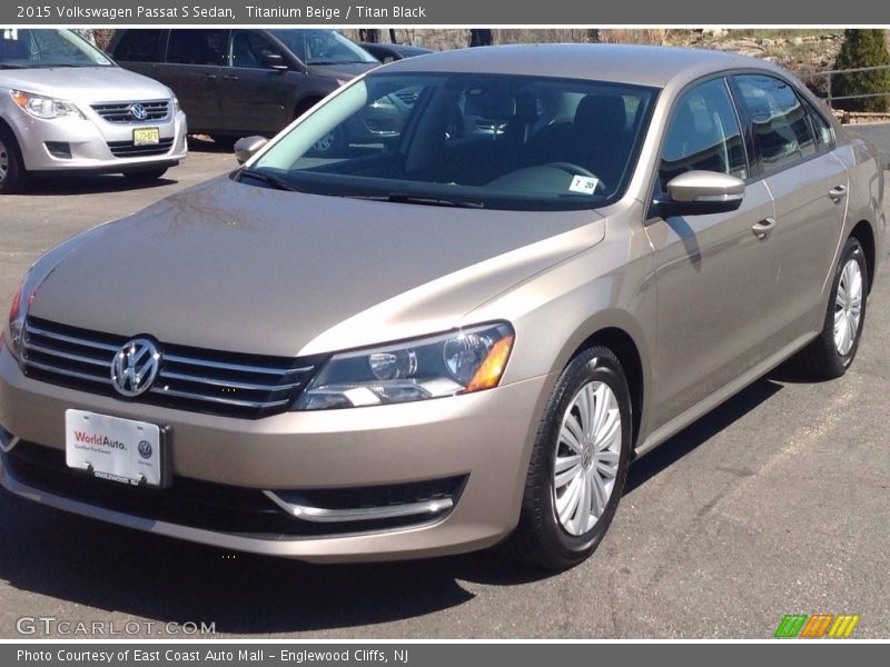 Titanium Beige / Titan Black 2015 Volkswagen Passat S Sedan