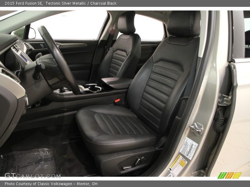 Tectonic Silver Metallic / Charcoal Black 2015 Ford Fusion SE