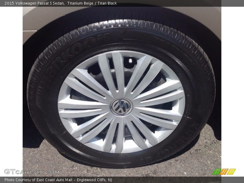 Titanium Beige / Titan Black 2015 Volkswagen Passat S Sedan