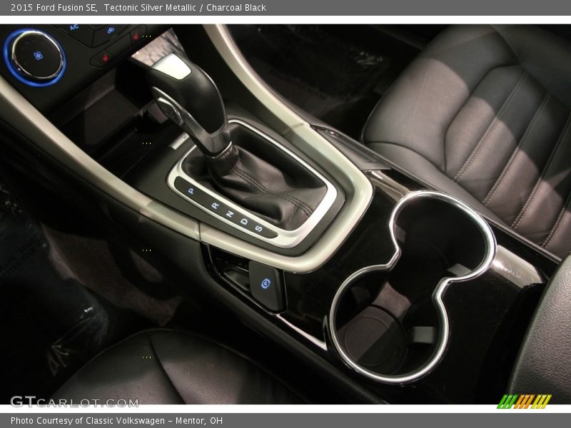 Tectonic Silver Metallic / Charcoal Black 2015 Ford Fusion SE