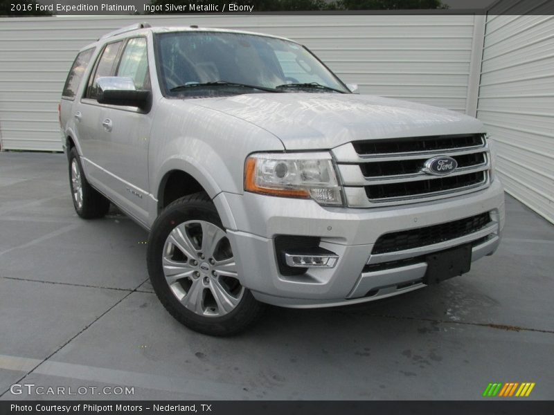Ingot Silver Metallic / Ebony 2016 Ford Expedition Platinum