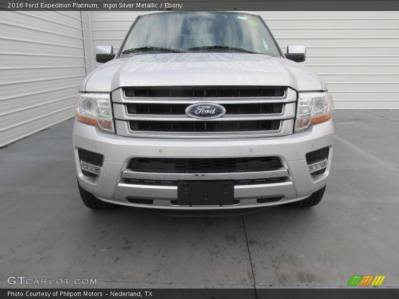 Ingot Silver Metallic / Ebony 2016 Ford Expedition Platinum