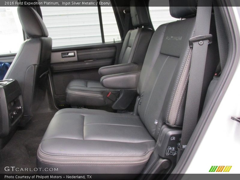 Ingot Silver Metallic / Ebony 2016 Ford Expedition Platinum