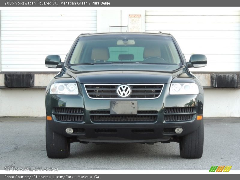 Venetian Green / Pure Beige 2006 Volkswagen Touareg V6