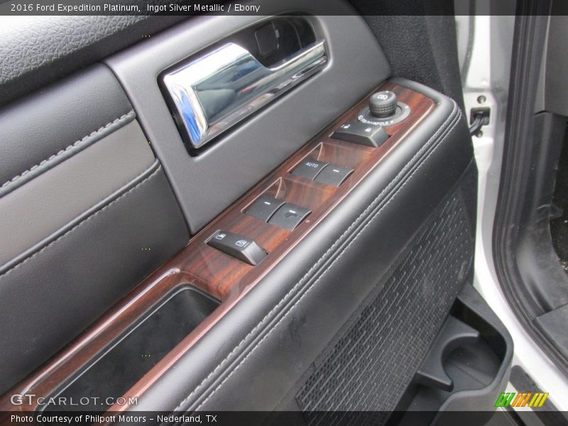 Ingot Silver Metallic / Ebony 2016 Ford Expedition Platinum