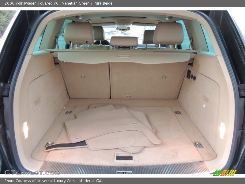 Venetian Green / Pure Beige 2006 Volkswagen Touareg V6