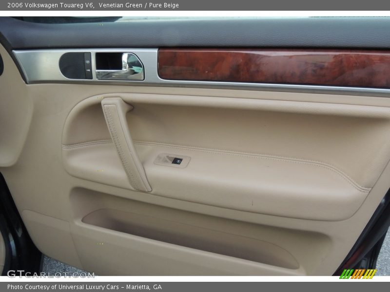 Venetian Green / Pure Beige 2006 Volkswagen Touareg V6