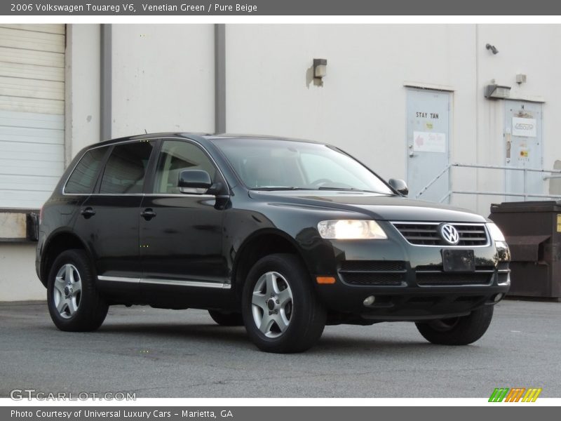 Venetian Green / Pure Beige 2006 Volkswagen Touareg V6