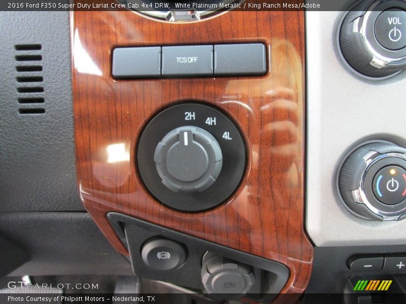 White Platinum Metallic / King Ranch Mesa/Adobe 2016 Ford F350 Super Duty Lariat Crew Cab 4x4 DRW