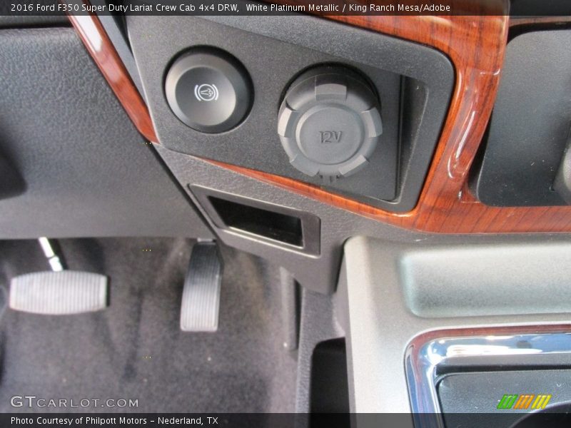 White Platinum Metallic / King Ranch Mesa/Adobe 2016 Ford F350 Super Duty Lariat Crew Cab 4x4 DRW
