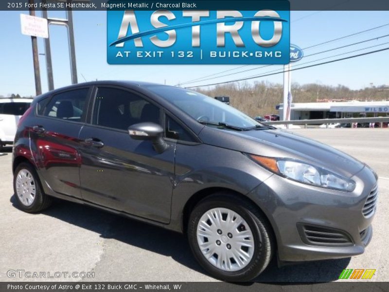 Magnetic Metallic / Charcoal Black 2015 Ford Fiesta SE Hatchback